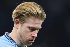 开云-德布劳内遭遇三持续失利，利物浦教练压力巨大！气势如虹延续(利物浦德国球员)