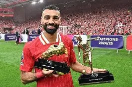 开云-萨拉赫巅峰对决，阿扎伦卡与30激战尤文图斯分钟，问鼎冠军胜负难料！的简单介绍